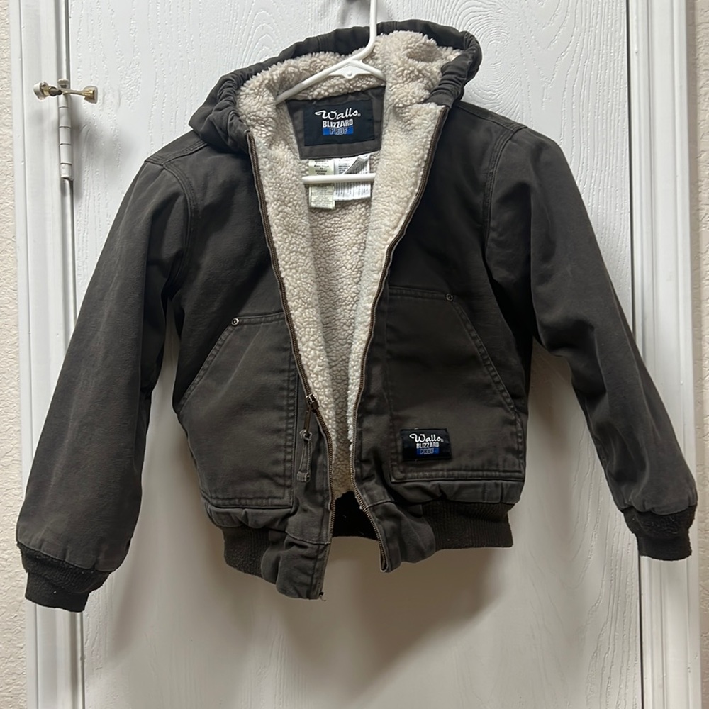 Walls Blizzard Pruf jacket kids size 8/10- USED.